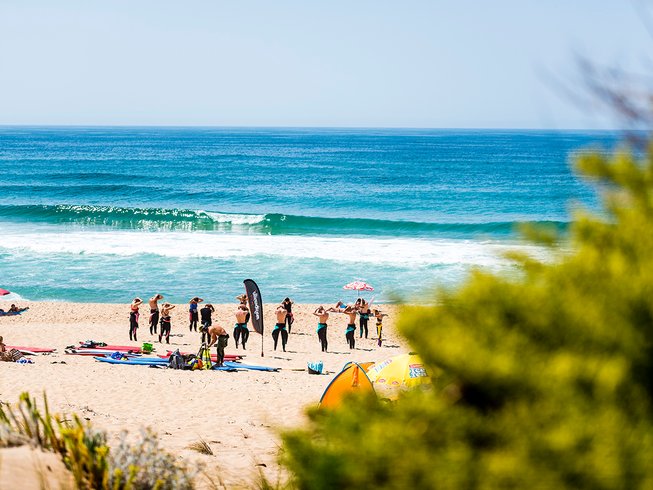 Magikvanilla Ericeira Surf Camp