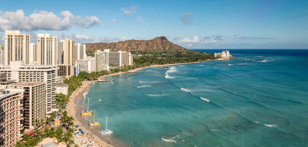 Waikiki surf/ best colleges for surfers