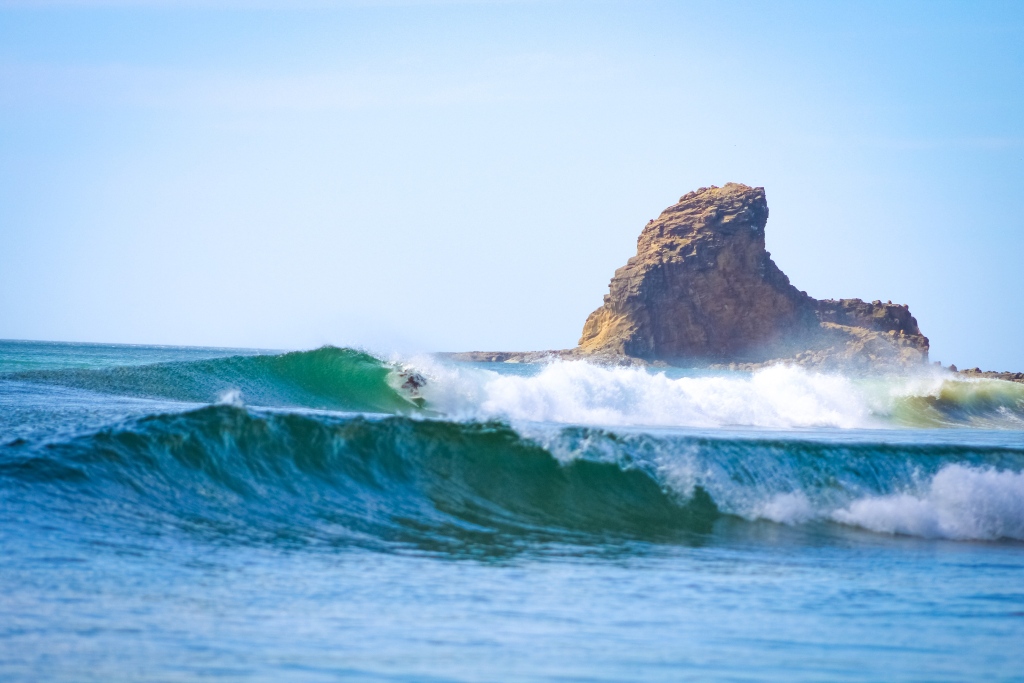 Playa Maderas Surf, one of the best surf spots in Nicaragua
